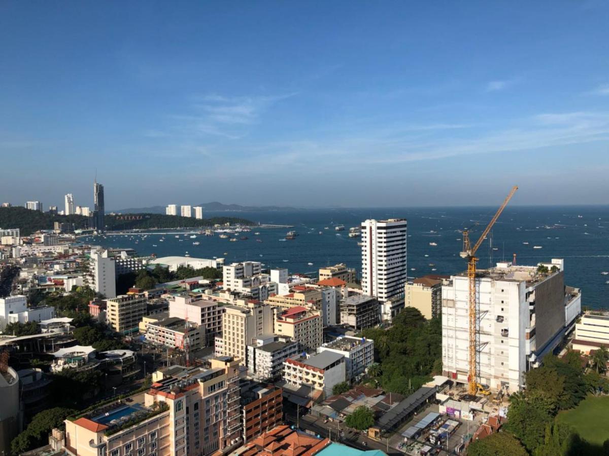 The Base Central Pattaya Seaview Exterior foto
