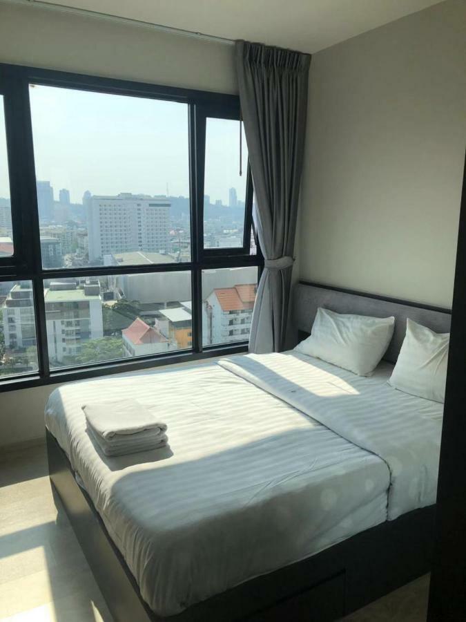 The Base Central Pattaya Seaview Exterior foto
