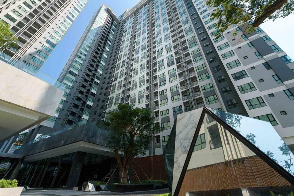 The Base Central Pattaya Seaview Exterior foto